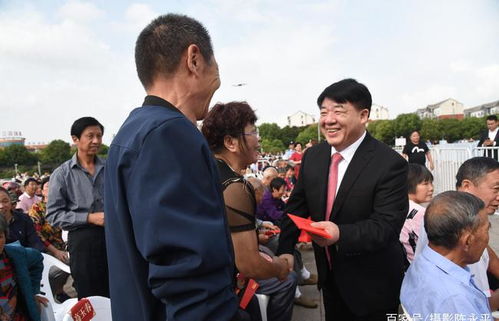 这个村连续28年大气敬老,今年中秋发红包160多万元