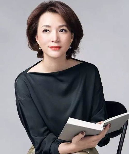 董卿从形象爱好见识三个角度分析,女人的气质从何而来