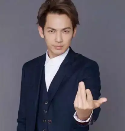 中年钟汉良让郭麒麟都黯然失光出走半生,归来仍是少年