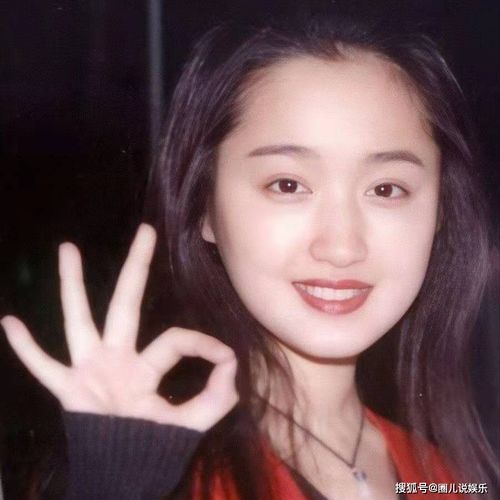 冻龄女神杨钰莹50岁单身未婚,星途坦荡,唯独输给爱情