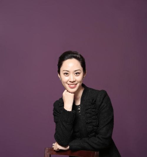 吴艳浙江80后女富豪,替夫从商四处打拼,谁说女子不如男