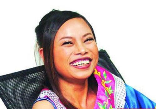 移民美国10年,生活状况堪忧,凤姐坦言活得不如狗