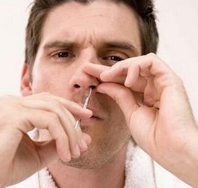 鼻毛变白,意味着什么鼻毛长了,该不该拔掉不妨多了解下