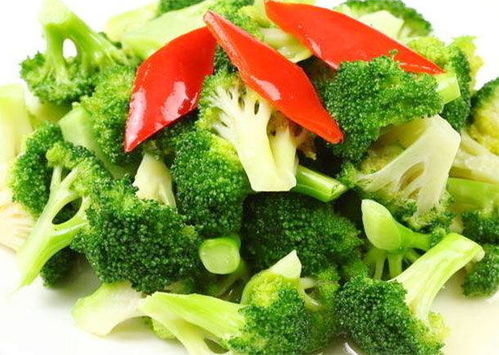 女人40岁后,要多吃减肥餐,水分多热量低,排毒养颜防三高