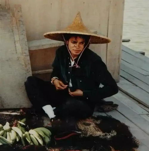 33年前,迈克尔杰克逊在中国农村,度过了特殊的一天