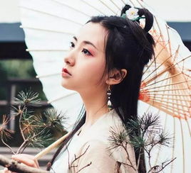 现在很多聪明的女人,就用这些招数来套住男人