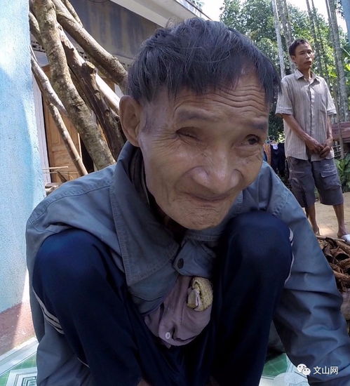父子俩躲进深山四十多年,45岁的儿子不知女人为何物