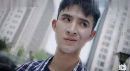 国家一级演员杜旭东,因嘴歪演了半辈子反派,女儿是我们熟悉的她