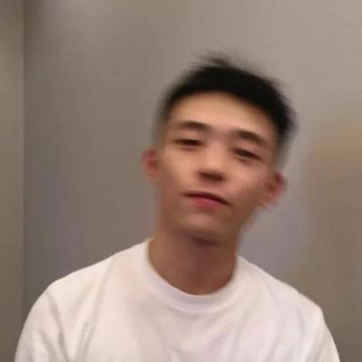 帅帅闪耀的头像男抖落一身星光可爱点