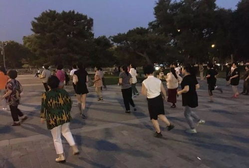 婆婆不愿带孙,每月给1千打发儿媳,多年后婆婆生病儿媳如法炮制