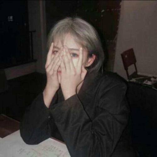 微信40岁女人的头像背影孙红雷
