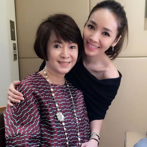 侯佩岑妈妈上节目被媒体痛斥两次抢走闺蜜的老公和财产,70岁的顶级绿茶