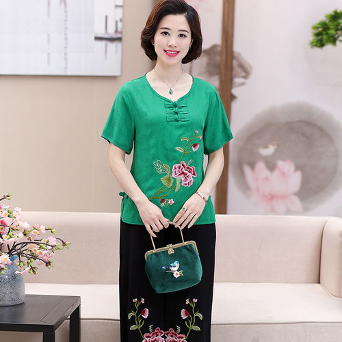 女人过了55,也别穿太老气7月新上的妈妈装,让你嫩回三十八