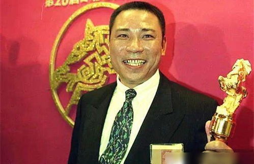以德服人的雷老虎为躲警察进组拍戏,却一不小心拿了影帝