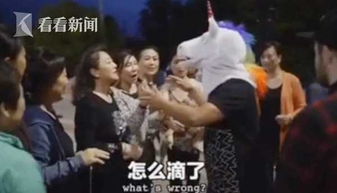 中国大妈与美高中生抢地盘3轮斗舞后结果令人意外