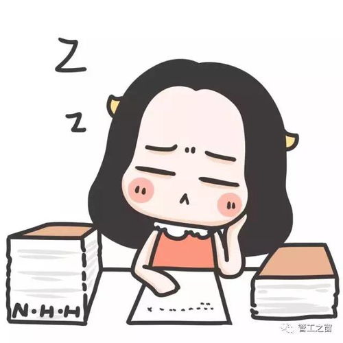 原来圣诞老人不光有穿红衣的,还有绿衣黑衣...