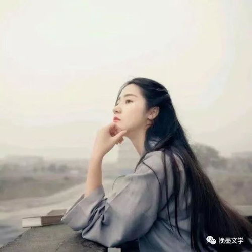50岁女人高贵典雅头像陈句子
