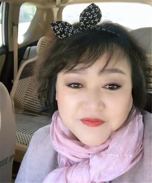 27岁小伙爱上40岁离婚女人,相差13岁的姐弟恋,如今过的怎么样