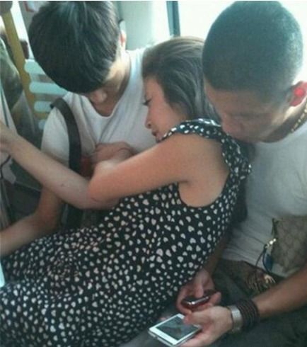 幽默看着儿子肿成猪头,我愣是给气笑了