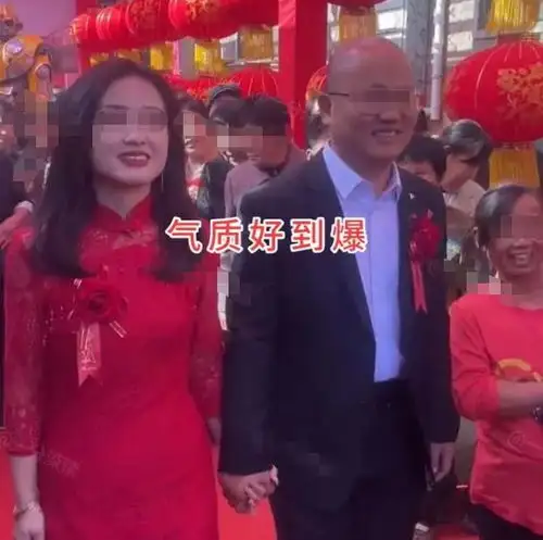 回顾山东80后女子升级当婆婆,很美很年轻,知情人老公很宠她