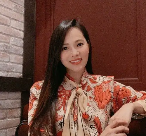 50岁微信头像女高清伊能静