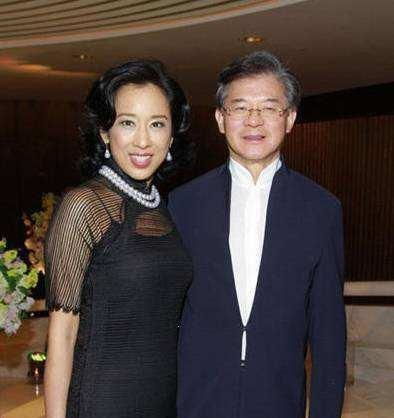 美港姐朱玲玲20岁嫁入豪门,47岁离婚,50岁再寻真爱
