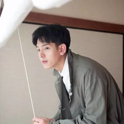六十多岁男人照片真实头像图片男子