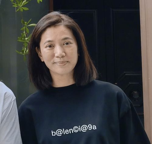 笑不活了袁咏仪遇网红滤镜变大眼锥子脸,被侃连张智霖都认不出