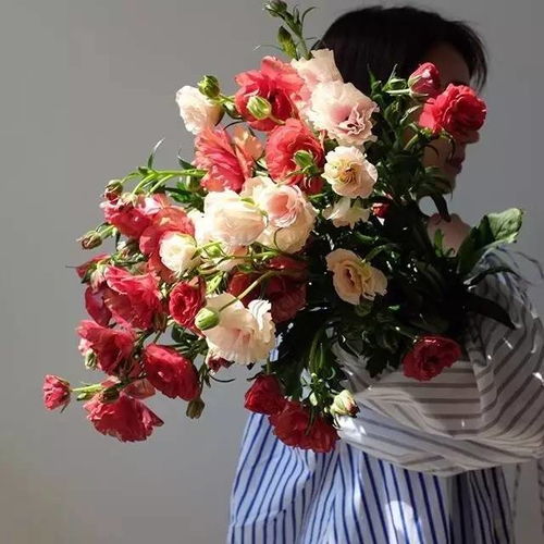 爱花的女人,定是懂得生活的女人