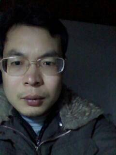 照片上的人老吗丑吗
