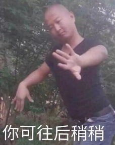 路上行人冻抽筋最低温3清明假期第二天云南高速事故不断