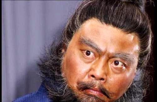 一武将真命苦,父亲被黄忠砍了,堂妹被张飞霸占,司马懿也想杀他