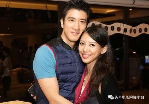 李靓蕾回怼by2,刚被扒遭王改名,未成年时被王力宏带看妇科