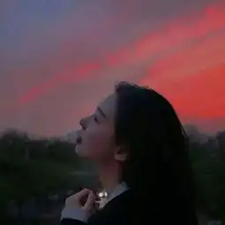 女头什么是人欲望满身