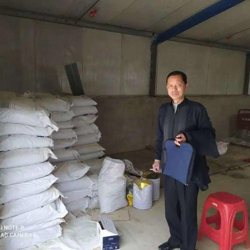 金融活水精准灌溉坚持走访为农解忧