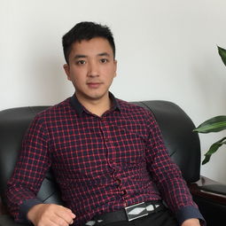 珠宝百晓生李和江教你们怎样定制专属自己的翡翠车牌车挂