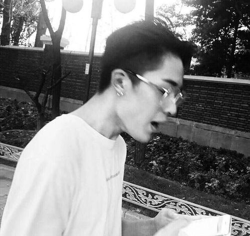 男生头像曾有人说酷酷的男生温柔且善良