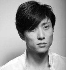 王玮自曝与闫妮亲密照被疑借机炒作谋上位