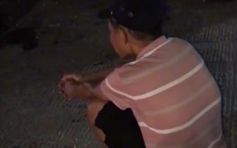 贵州一新娘天没亮就要出嫁了,出门却看不到父亲的身影,急忙寻找