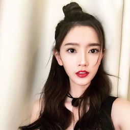 请问这个网红叫什么