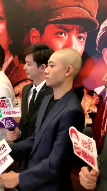 一山着急上厕所的表情亮了网友谁敢动一哥一根头发我跟他拼命
