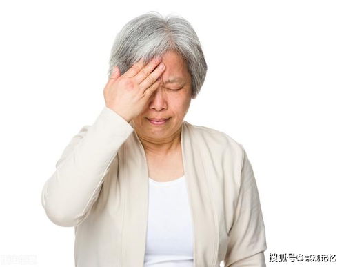 50岁女人的一场黄昏恋同居65天,被当保姆60天,让我看清现实