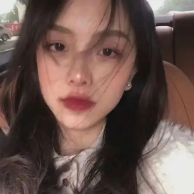 2025好运头像大全中年女曹郁