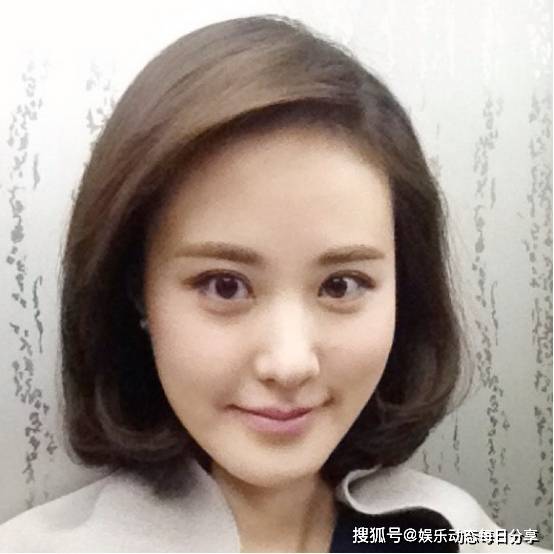 她曾是重庆最美高考才女,后任职央视主持人,如今39岁过得怎样