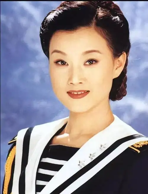 宋祖英和丈夫丁克13年愁坏婆婆,40岁高龄产子全家乐开怀