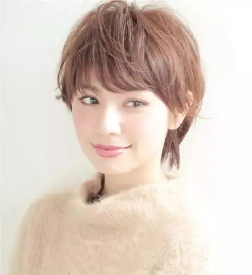适合40岁以上微信头像少女