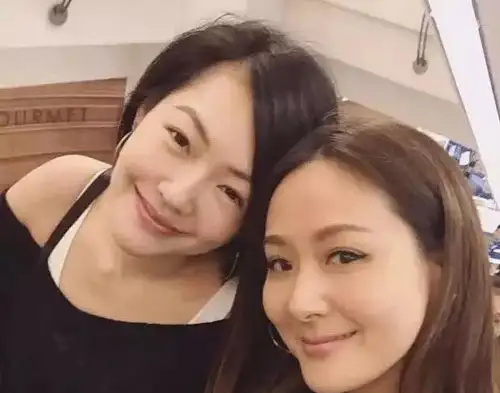 比刘涛还牛的女人6小时帮丈夫狂赚13亿,40岁被丈夫宠成小公主