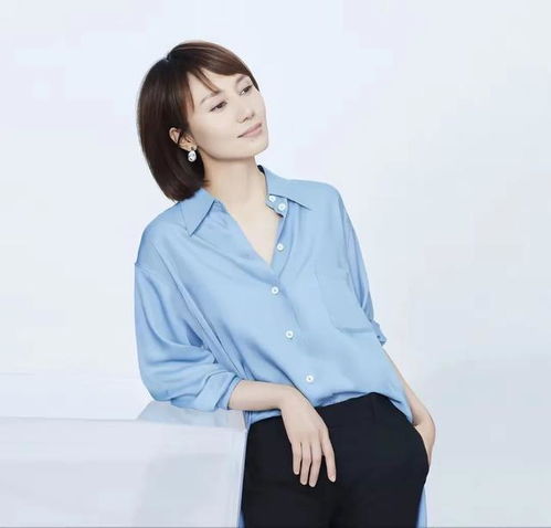 建议中年女人衣服买精不买杂春季流行这3种穿法,超洋气