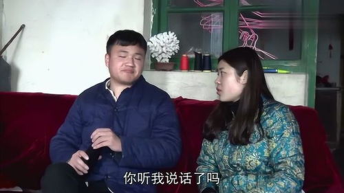 二妮打算参加唱歌比赛,不料哥哥一脸嫌弃的表情,结局太搞笑了