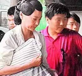 最苦情琼瑶女郎流产不孕丈夫坠亡,是人生如戏,还是宿命使然